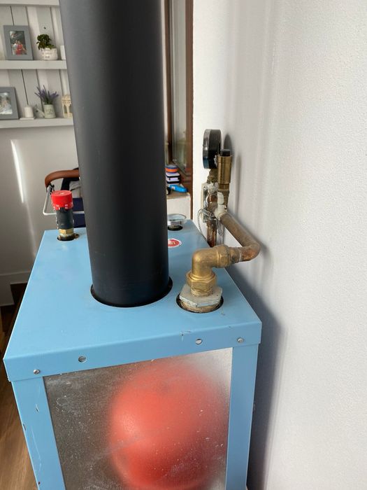 DE VÂNZARE – Cazan pe combustibil solid Celsius C Maxi 20kW