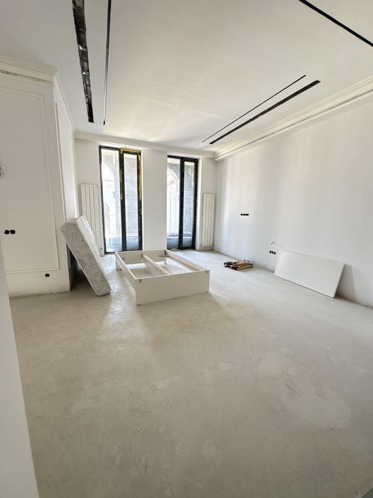 Продается Евро Дом на Амир Тимура 5 сот 10 ком 3 уровнья 80% ремонт