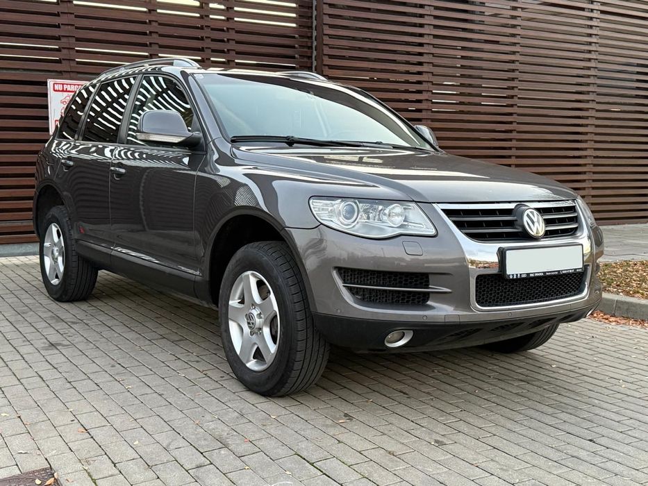 Volkswagen Touareg 3.0 diesel,Inmatriculat,ACC,Piele,Carlig,Camera,Automat,Navi