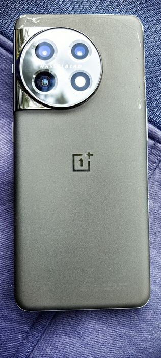 One Plus 11  И One Plus  9 Pro