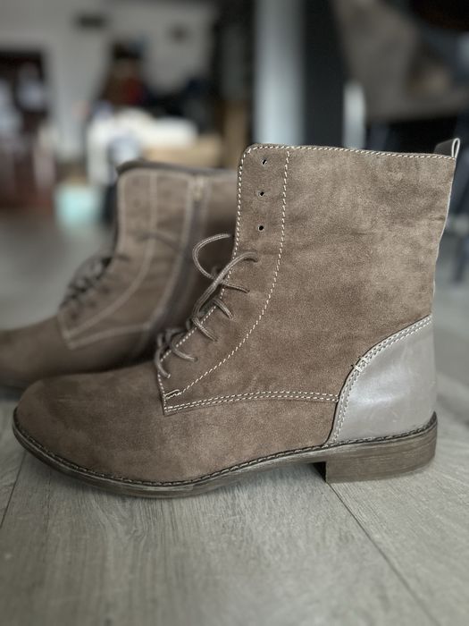 Bocanci maronii marimea 42