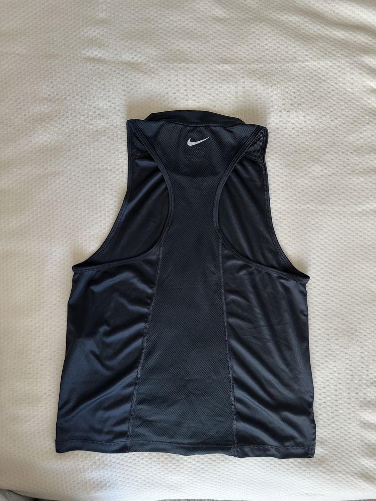 Дамски спортен потник Nike