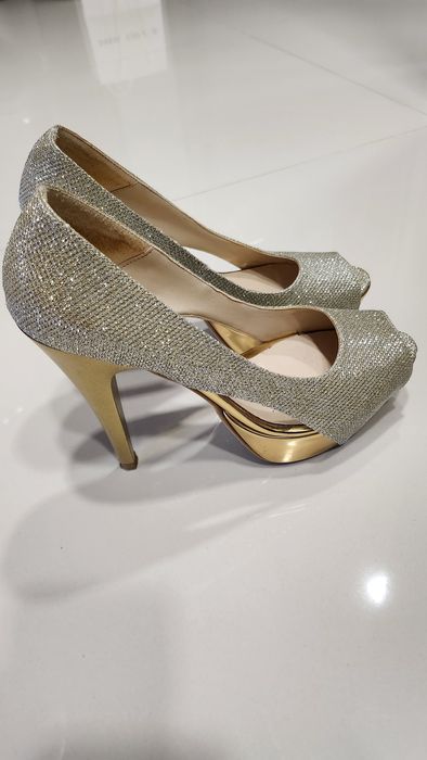 Обувки 37 номер .