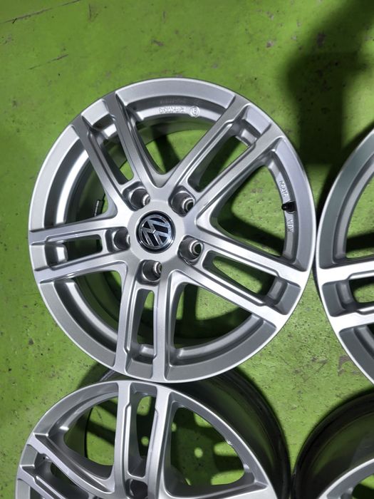 16 5x112 Vw Passat  Tiguan Touran Caddy Skoda Audi 5х112