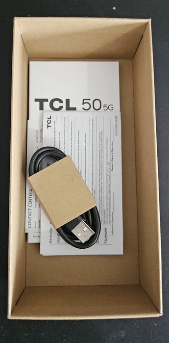 Telefon TCL 50 (din Italia)