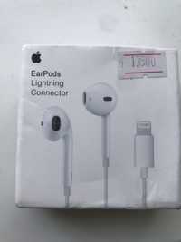 Earpods lightning connector