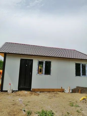 Vând Container de locuit din structura metalică