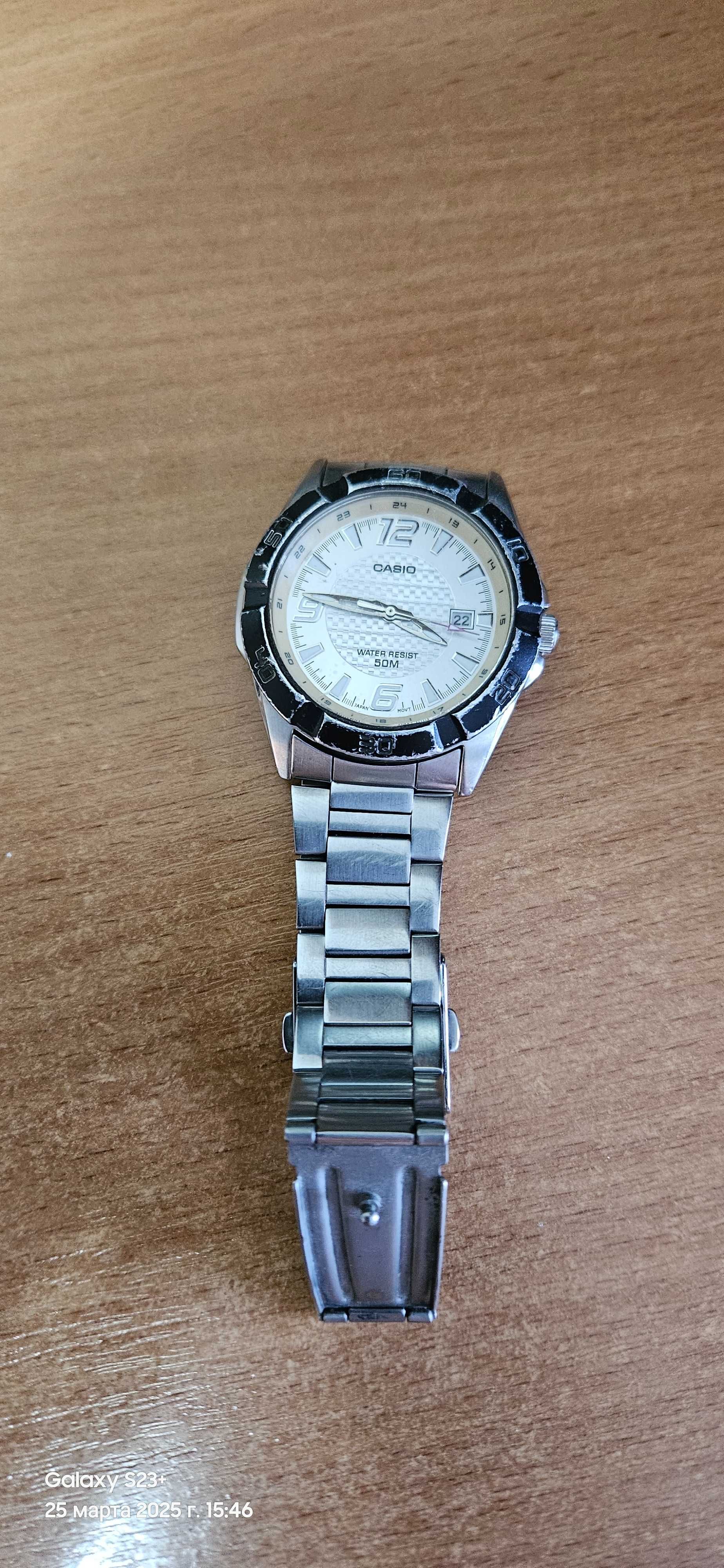 Продам наручные часы CASIO