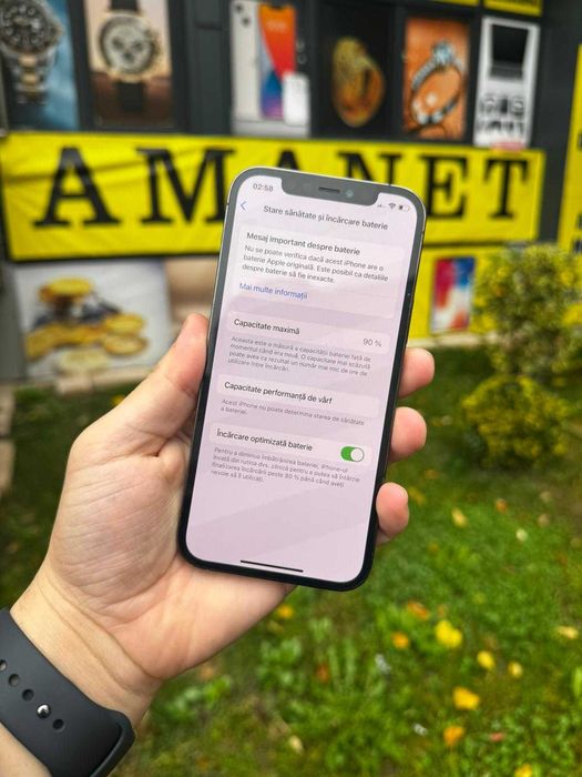 iPhone 12 Pro / 128GB / Graphite