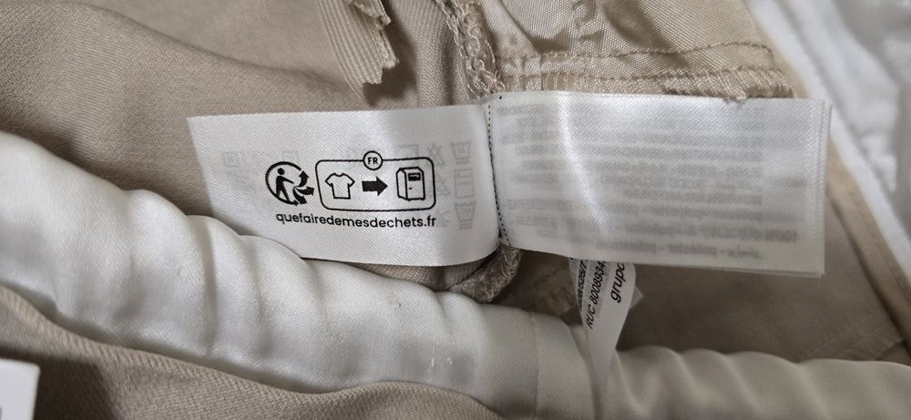 Нов със етикет.  Дамски панталон . ZARA.