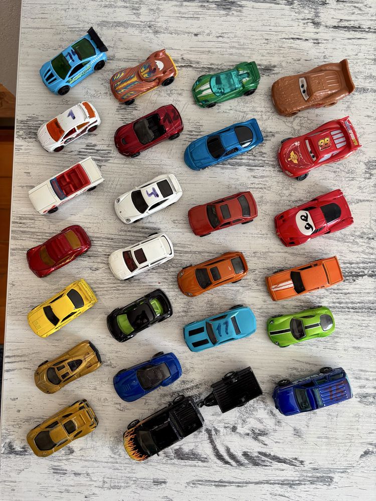 Колички Hot Wheels / Cars / Matchbox – Цени от 2 до 7 лв