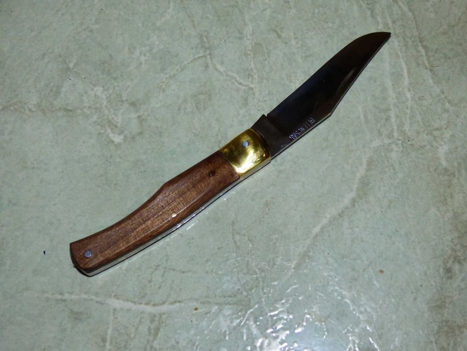 Briceag traditional maghiar Maskara lemn nuc negru Belencsák nou