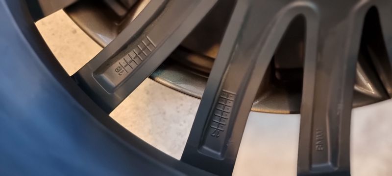 19цола BMW 7серия G11 5x112