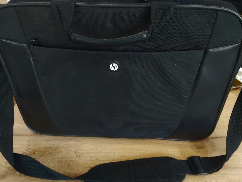 Чанта за лаптоп HP