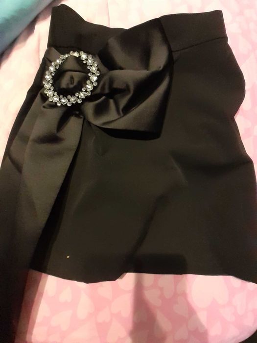 Fustă Zara mărime XS nouă