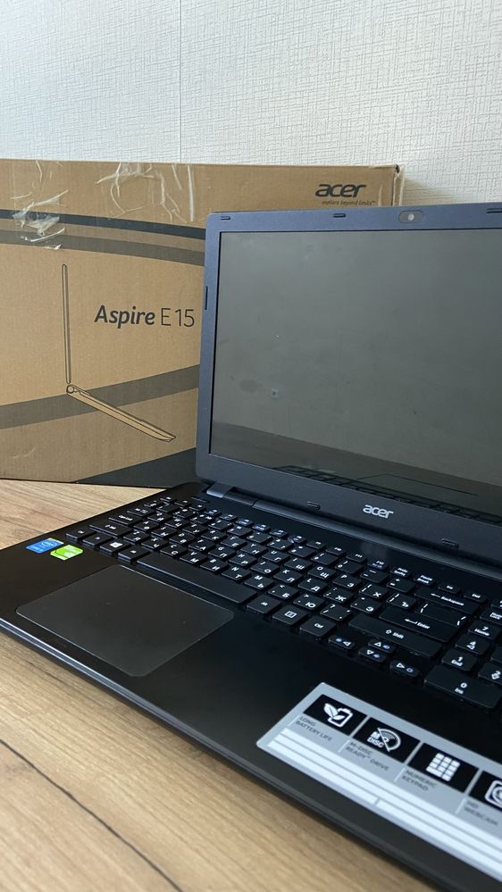 ноутбук acer aspire E15