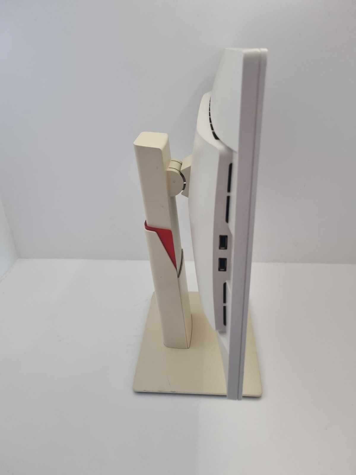 +Гаранция! Монитор 22" Fujitsu B22W-7