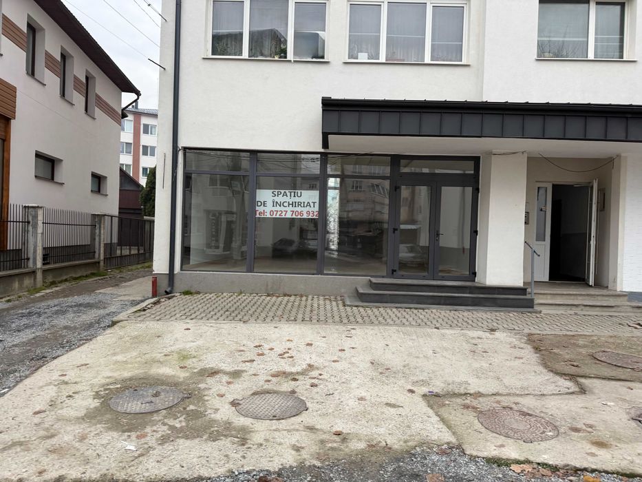 Spațiu Comercial de Închiriat - 100mp - Strada Zorilor, Vișeu de Sus