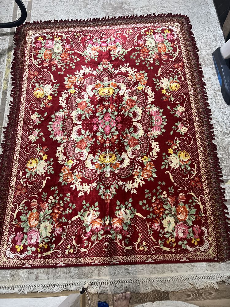 Новый Албанский ковёр размер 200/180 срочно