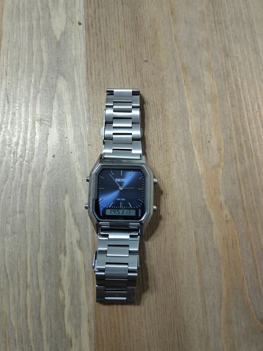 продам часы мужские