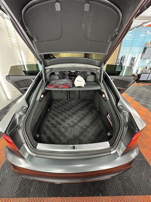 AUDI RS7 Daytona Grey Matte