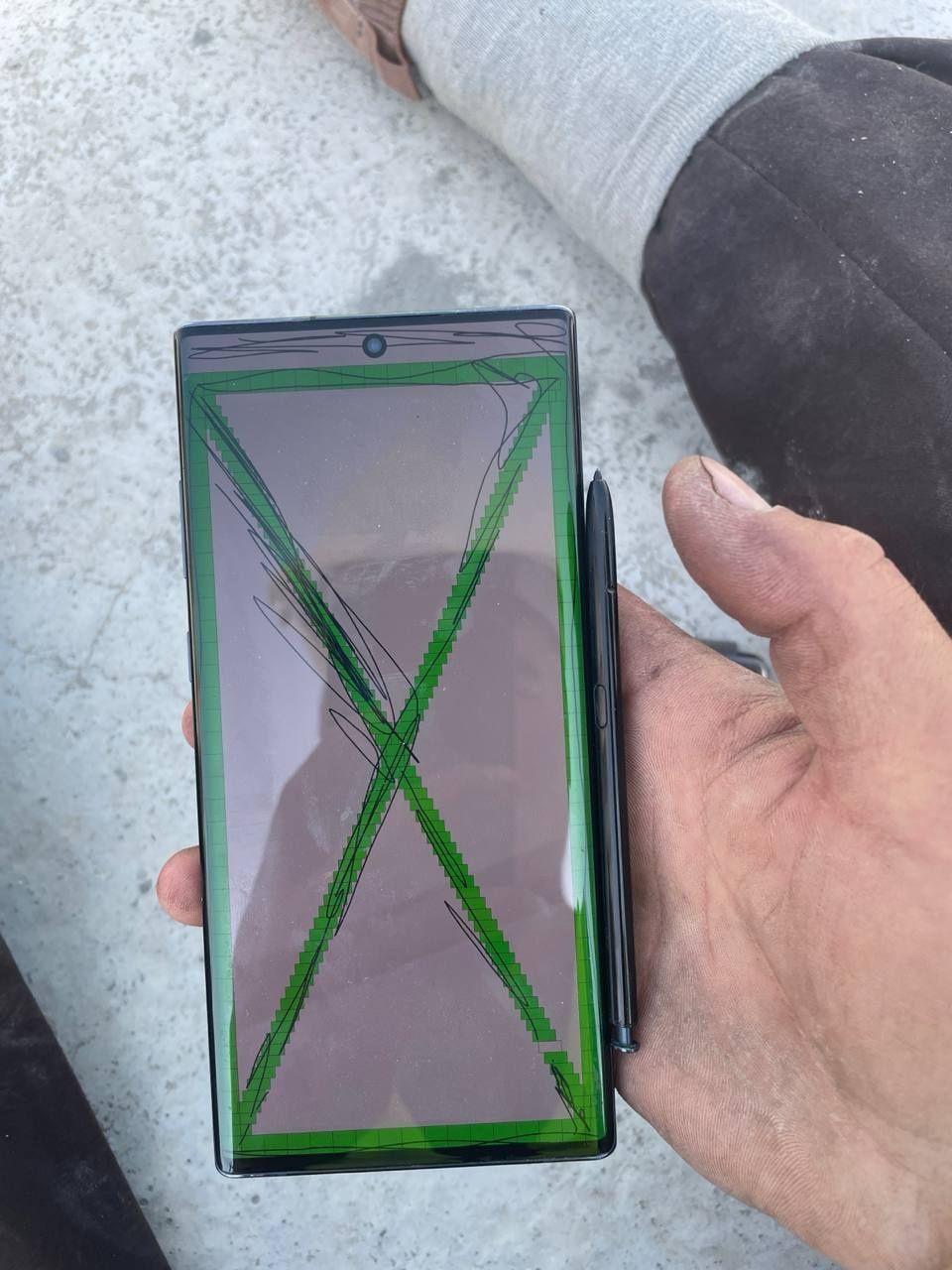 Samsung note 10 pulus 5G 512 xotira radnoy kar dak yu