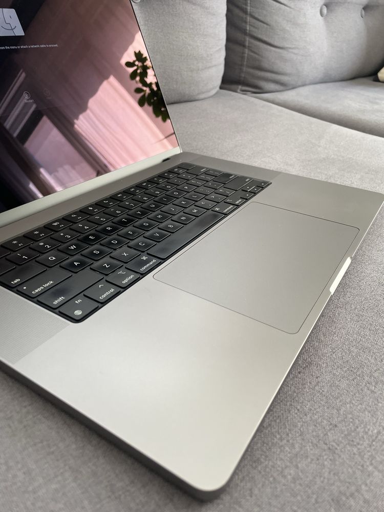 MacBook Pro M1 16 inch