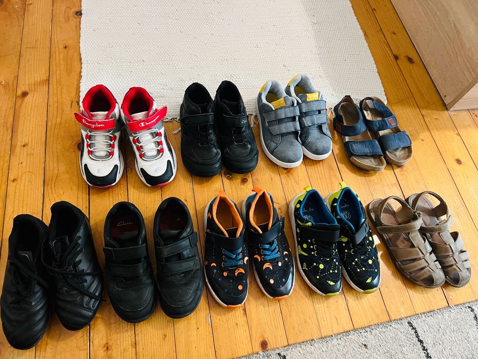 Обувки за момче 32