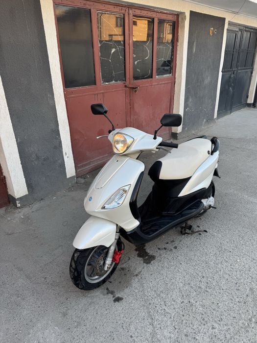 Vand scuter Piaggio 50cm