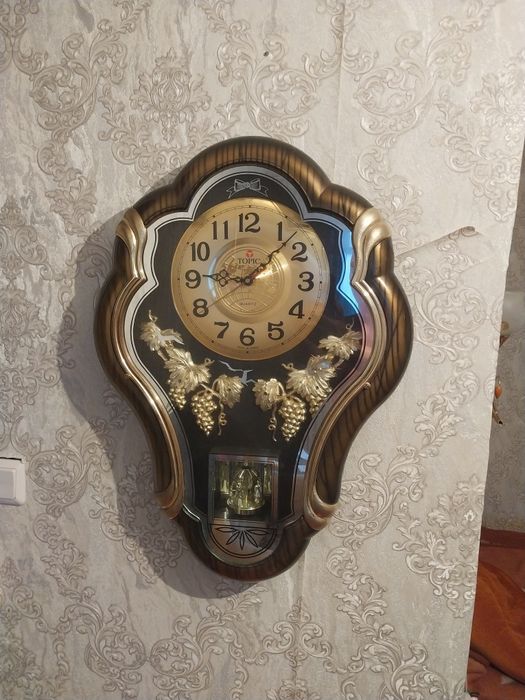 Часы настенные!!