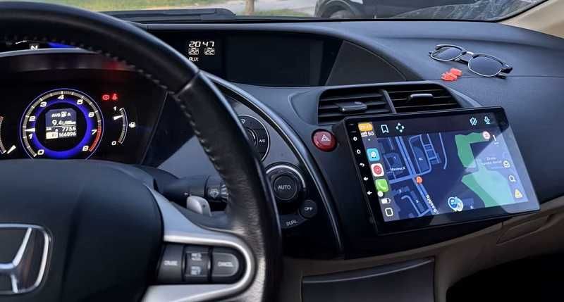 Honda Civic мултимедия GPS навигация
