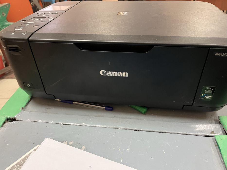 Принтер Canon MG4240