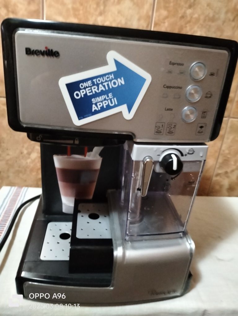 Vând EXPRESSOR Manual cu LATTE Argintiu BREVILLE 550 Ron neg