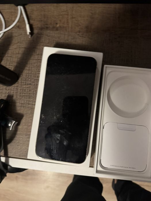 iPhone 15 Pro Max – 256GB – Отлично техническо състояние