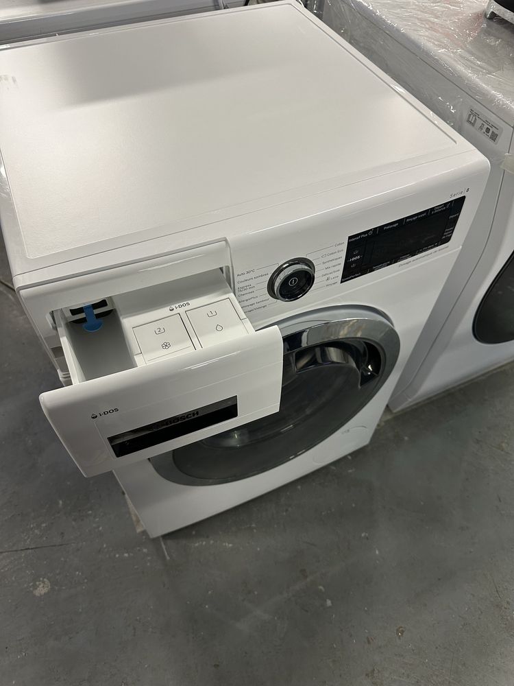 Mașină de spălat rufe Bosch WAX32KH0FF