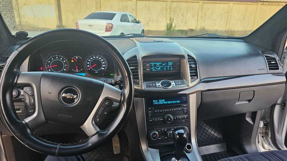 Продам свою машину CAPTIVA 3 2013