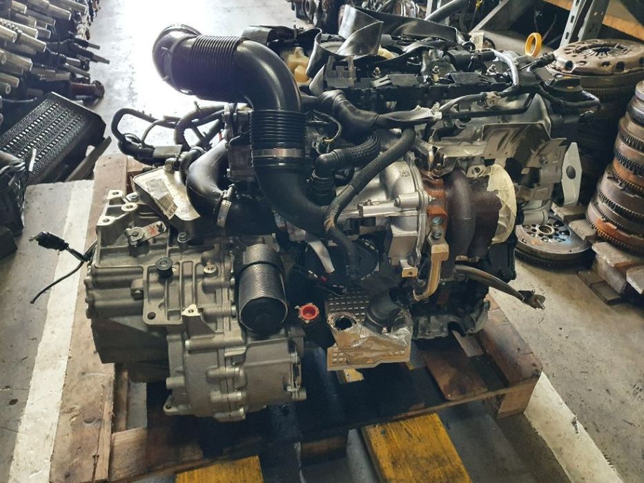 Injectoare, pompa, rampa injectie VW Motor 2.0 cod motor: CZP