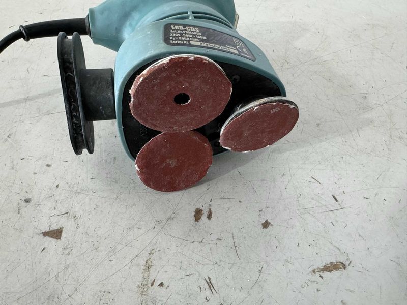 Виброшлайф - Erbauer 180 W