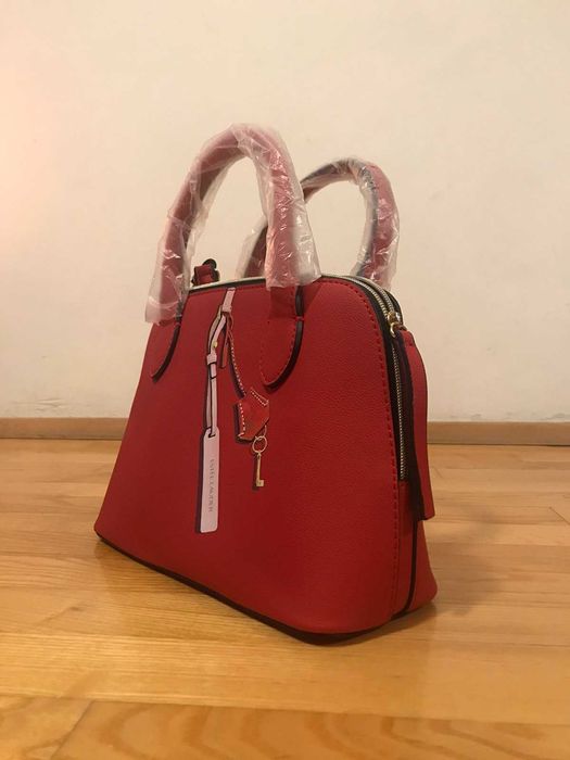 ESTEE LAUDER-червена чанта