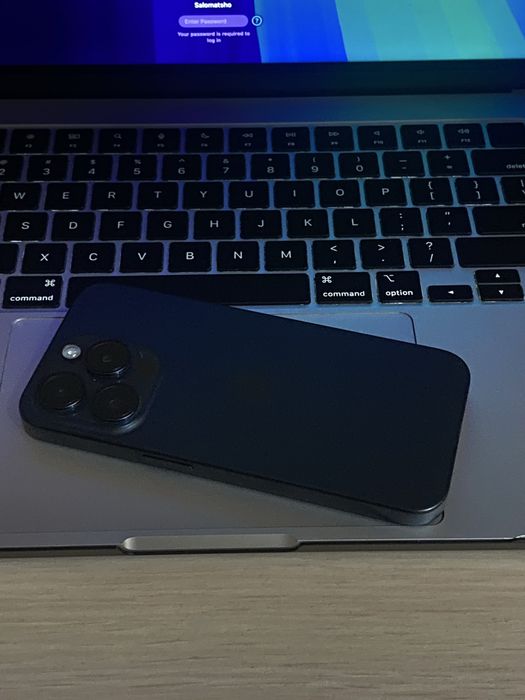 Iphone 15 pro 256 гб