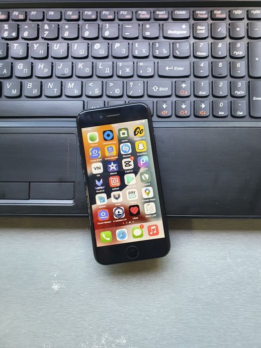 iPhone 7 (Black) Sotiladi 32GB/100%/iCloud Yo'q Tozza. Xolati O'rta