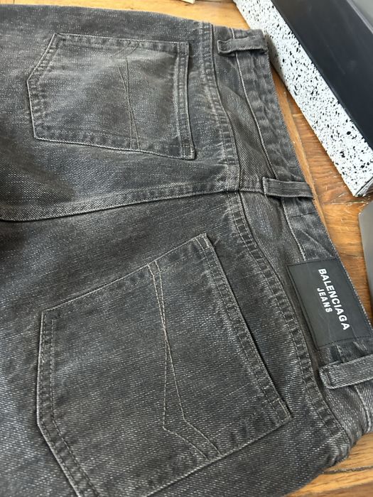 blugi flared balenciaga