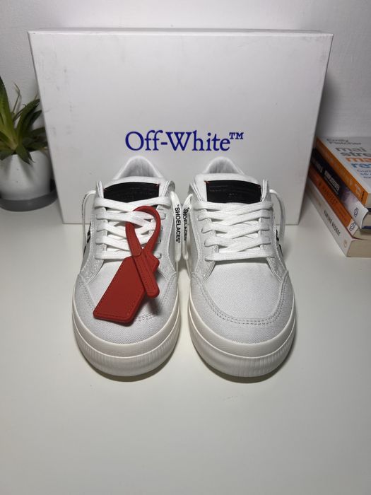 Off-White Vulcanized Sneakers | 36 ( fit 37 )