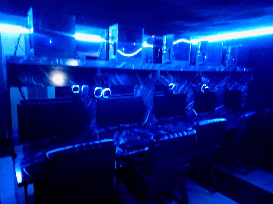 Tayyor Biznes Kompyuterlar Jihozlari bilan Sotiladi!!