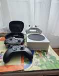 Xbox Series S + 3 controllere (inclusiv Elite Series 2) - 1350 lei