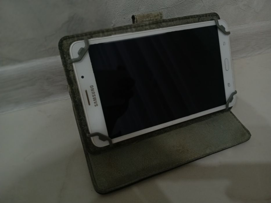 Планшет Tab 4 7.0