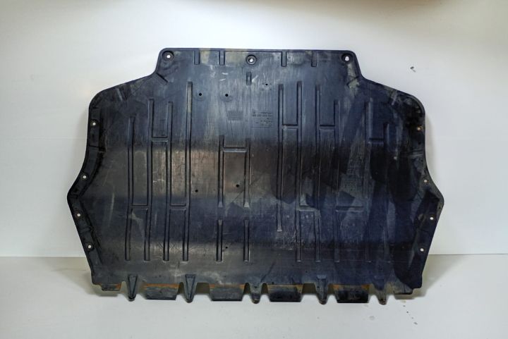 Scut motor 1K0825237AG Volkswagen VW Caddy a 3-a generatie seria