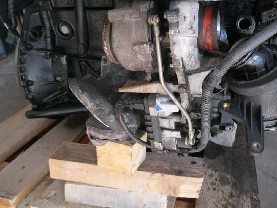 Motor 2,2CDI MercedesC-ClasseW203*646963*CuAnexe150CpEu4*164000kmFrant