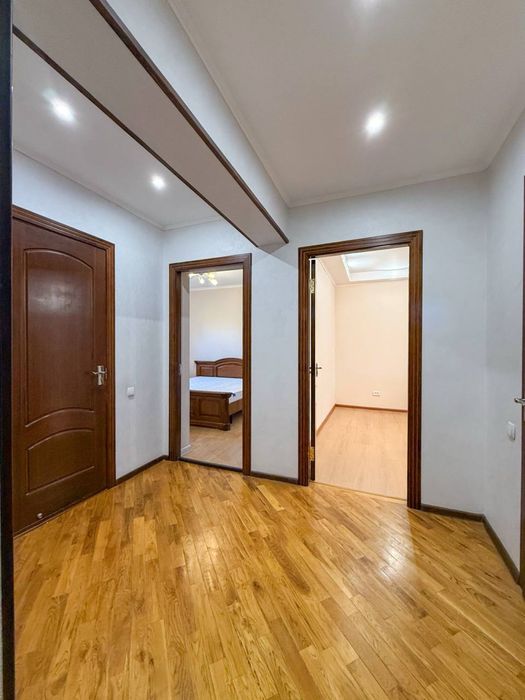 Продается 2-комнатная квартира, улица Генерала Петрова, Паркентский