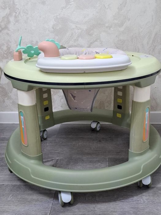 Детский ходунок.